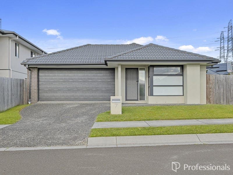 7 Swensen Street, Greenbank — photo 1 of 5