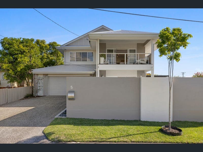 5 Drummond Street, Alderley — photo 1 of 5