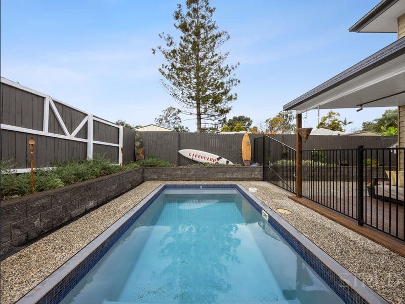 14 Hargreaves Street, Eastern Heights — photo 1 of 5