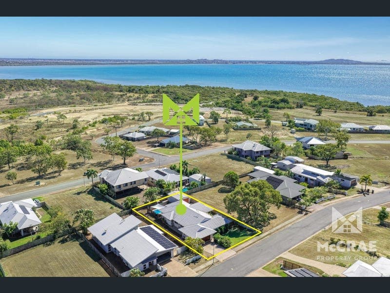 9 Sunshine Court, Bowen — photo 1 of 5