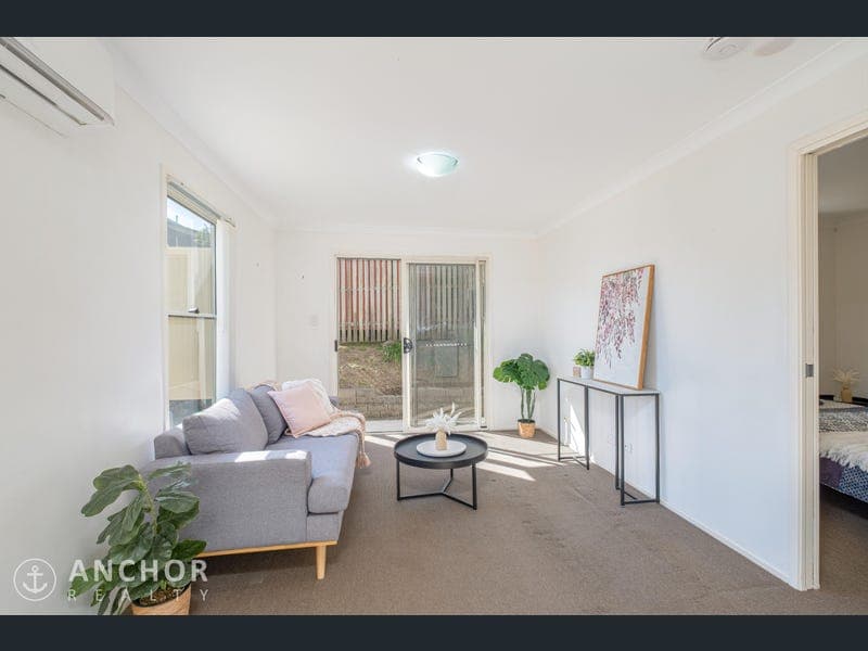 4/9 Alma Street, Gympie — photo 1 of 5