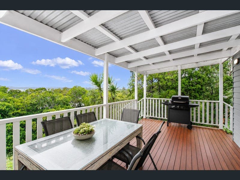 1-3 Blue Bay Crescent, Macleay Island — photo 1 of 5