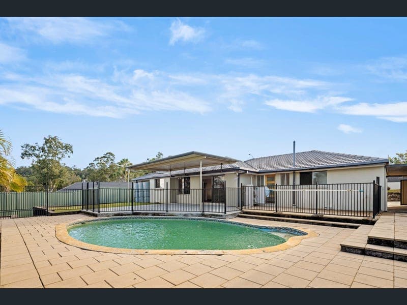 175 Discovery Drive, Helensvale — photo 1 of 5