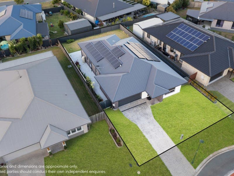 43 Ardee Place, Logan Village — photo 1 of 5