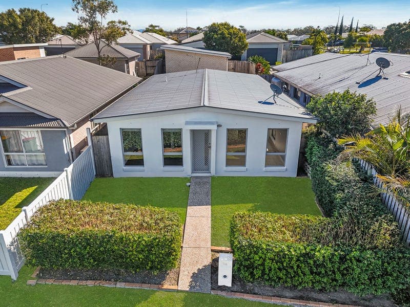 16 Alessandra Circuit, Coomera — photo 1 of 5