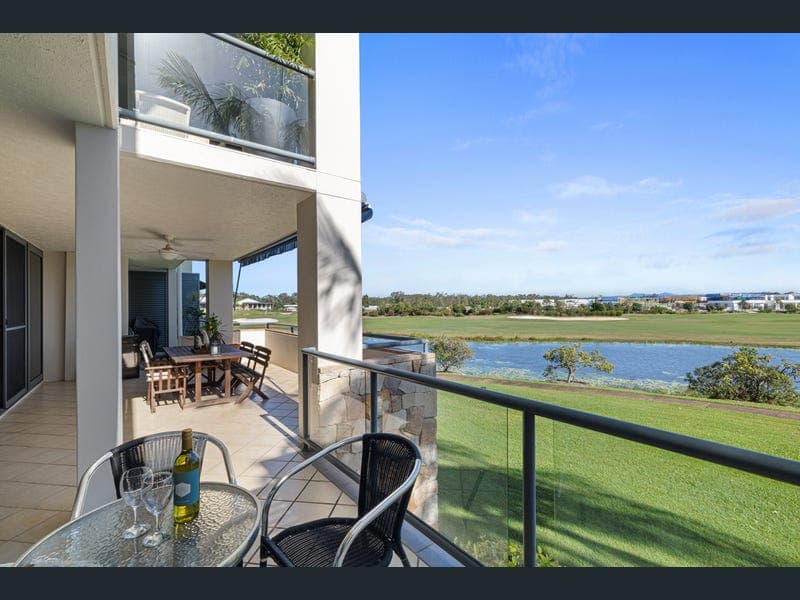 23/1 Millennium Circuit, Pelican Waters — photo 1 of 5