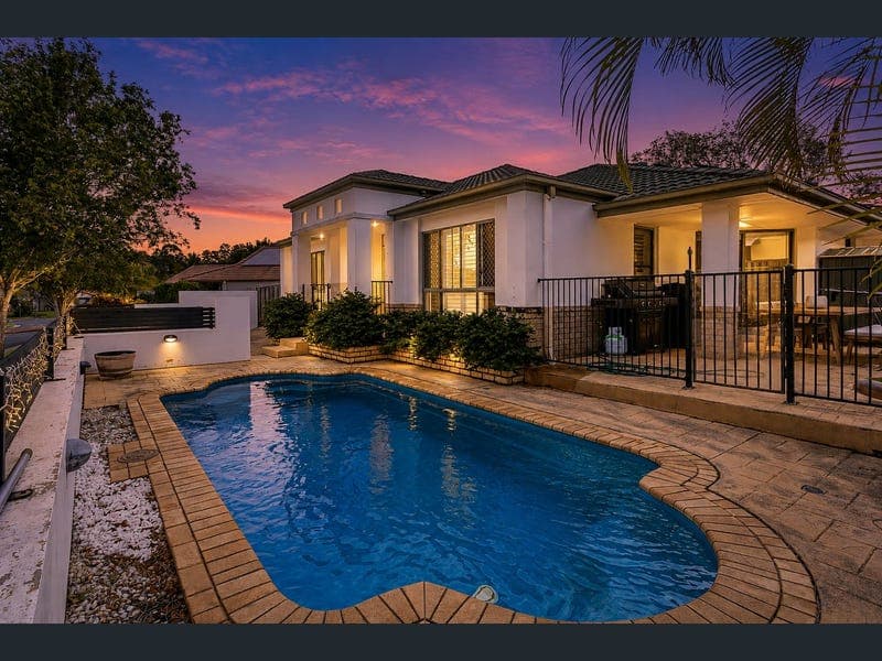 81 Swanton Drive, Mudgeeraba — photo 1 of 5