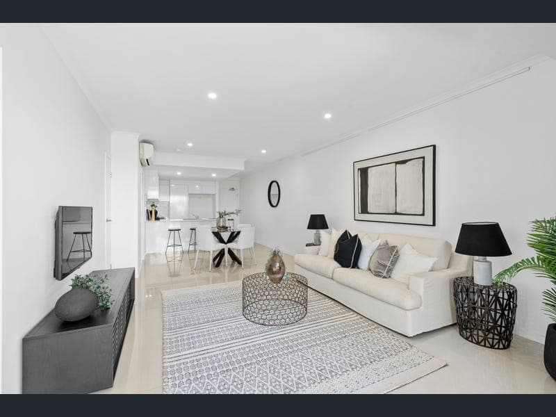 1/81 Mildmay Street, Fairfield — photo 1 of 5