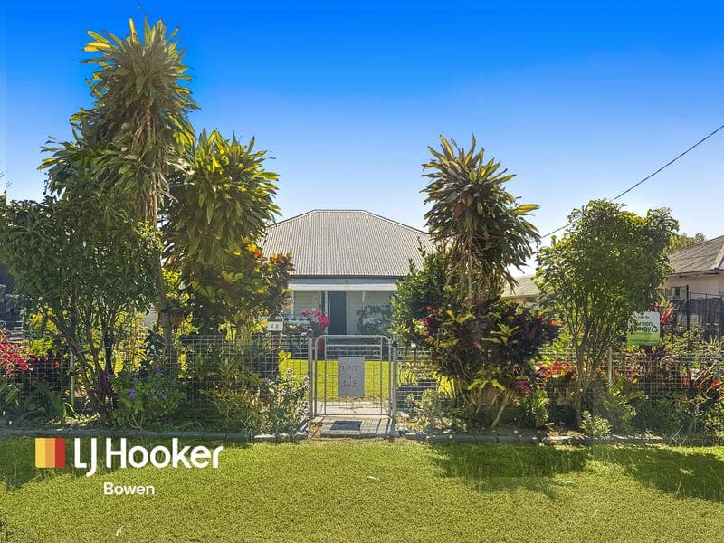 22 Poole Street, Bowen — photo 1 of 5