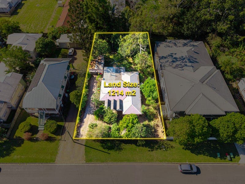 19 Marian Street, Booval — photo 1 of 5