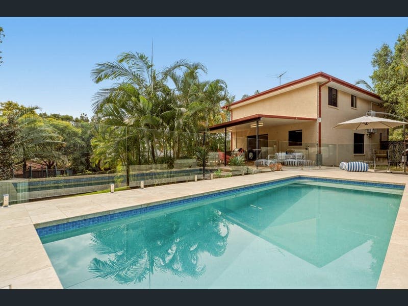 155 Galaxy Street, Bridgeman Downs — photo 1 of 5