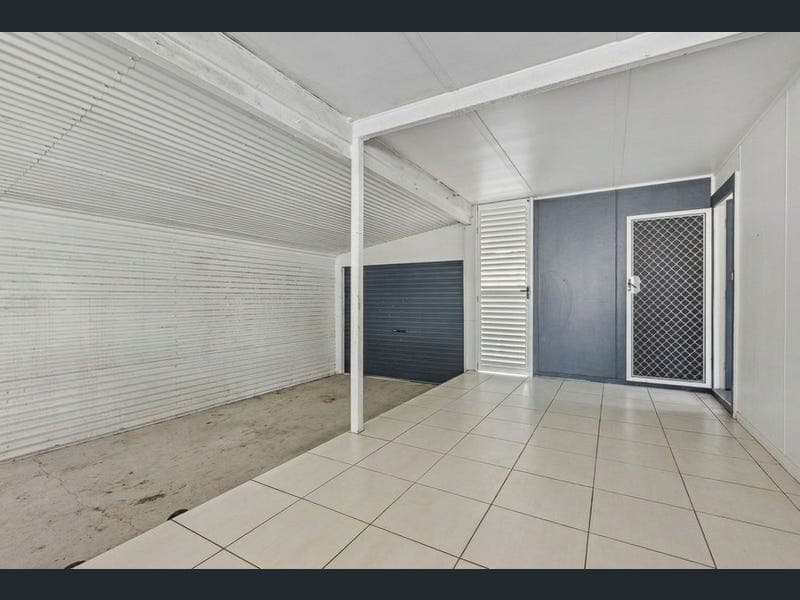 11 Mackerel Street, Tin Can Bay — photo 1 of 5
