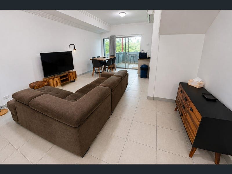 4/11 Eshelby Drive, Cannonvale — photo 1 of 5
