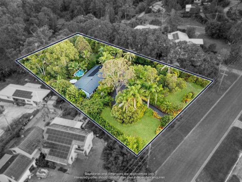 3 Woodland Drive, Reedy Creek — photo 1 of 5