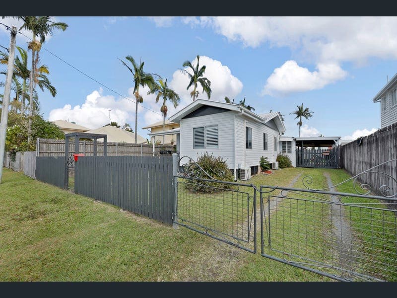 6 Macdonald Street, South Mackay — photo 1 of 5