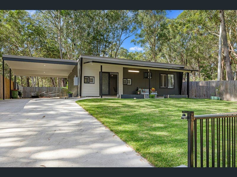 11 Toolona Avenue, Russell Island — photo 1 of 5