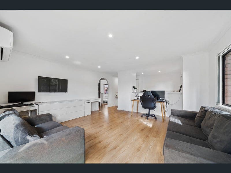 1/13 Holland Crescent, Capalaba — photo 1 of 5