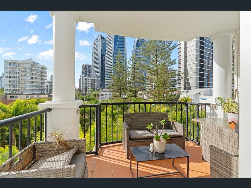 407/9-21 Beach Parade, Surfers Paradise — photo 1 of 5