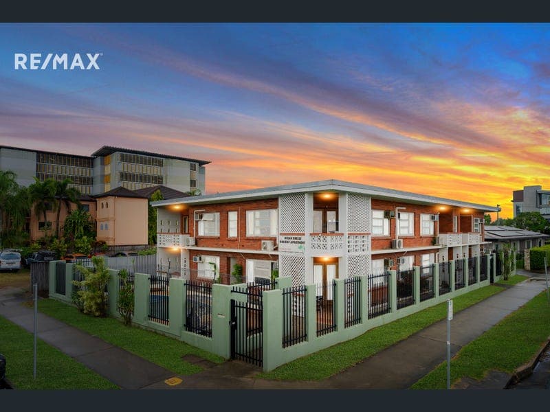 263 Lake Street, Cairns North — photo 1 of 5