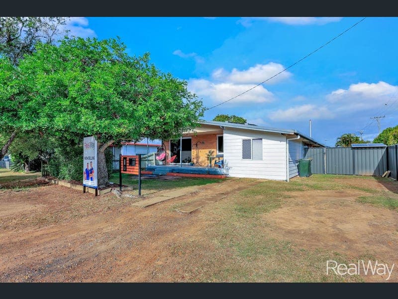 80 Maynard Street, Norville — photo 1 of 5