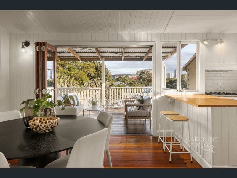 12 Sweetman Street, Paddington — photo 1 of 5