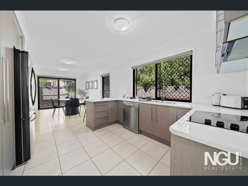 7/39-41 Ariel Avenue, Kingston — photo 1 of 5
