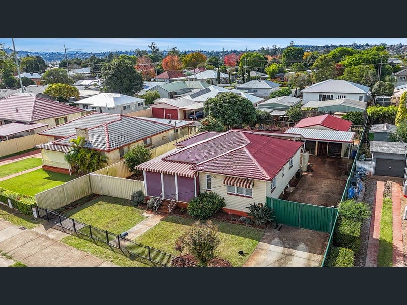 90 Drayton Road, Harristown — photo 1 of 5