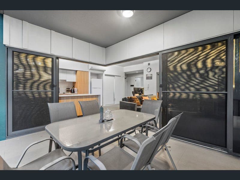 25/2-4 Garden Terrace, Newmarket — photo 1 of 5
