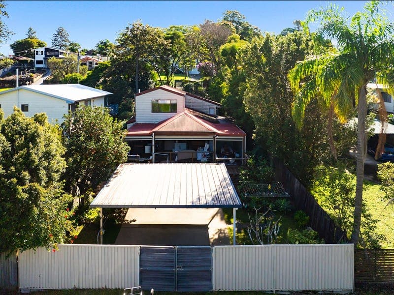 9 Kinarra Street, Ashmore — photo 1 of 5