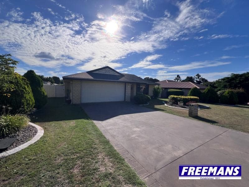 7 Avocado Crescent, Kingaroy — photo 1 of 5