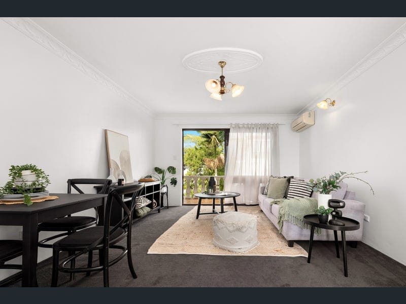 4/115 Leicester Street, Coorparoo — photo 1 of 5