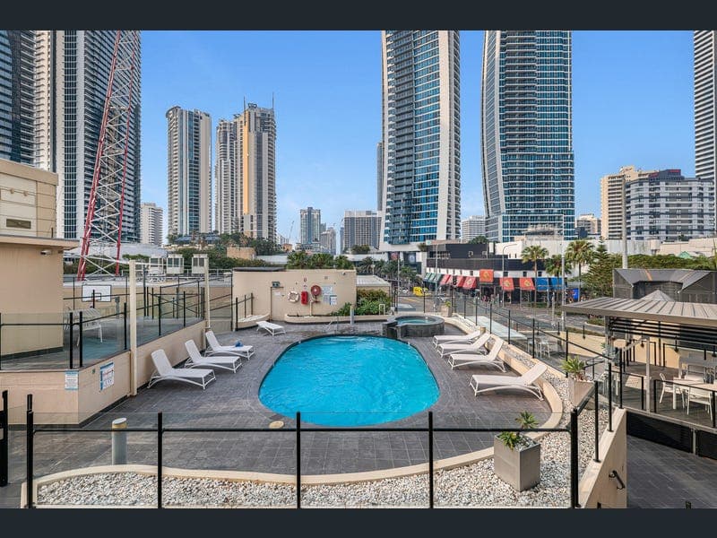 223/3142 Surfers Paradise Boulevard — photo 1 of 5