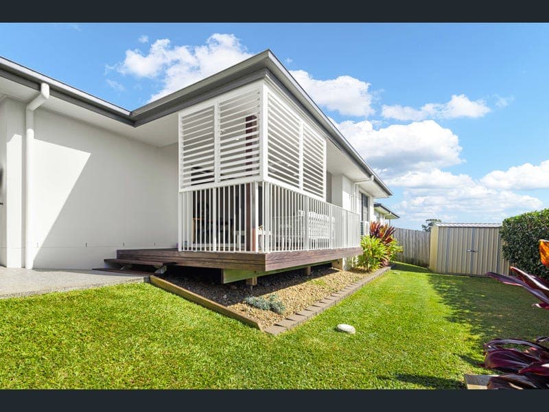 20 Nollamara Drive, Elanora — photo 1 of 5
