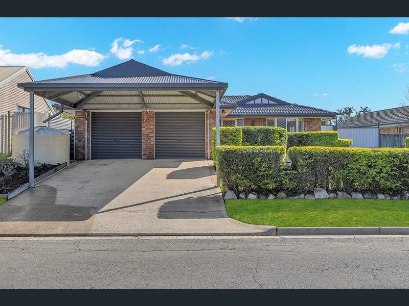 23 Toft Drive, Raceview — photo 1 of 5