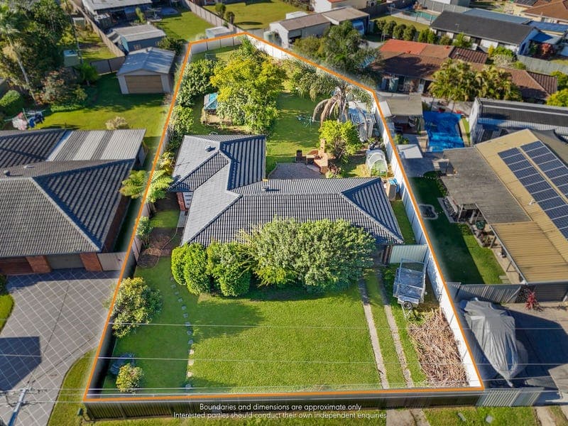 7 Cobalt Drive, Bethania — photo 1 of 5