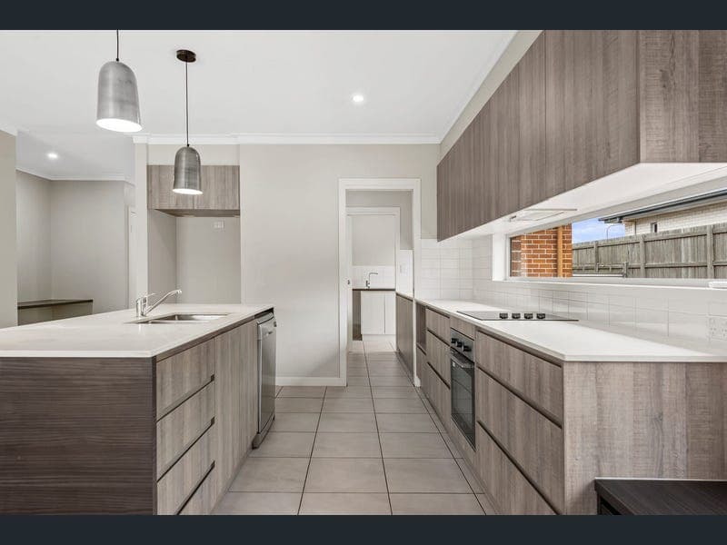 11 Sportsman Drive, Kleinton — photo 1 of 5