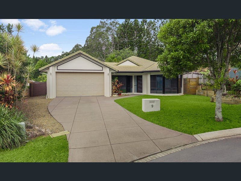 9 Crows Ash Court, Palmwoods — photo 1 of 5