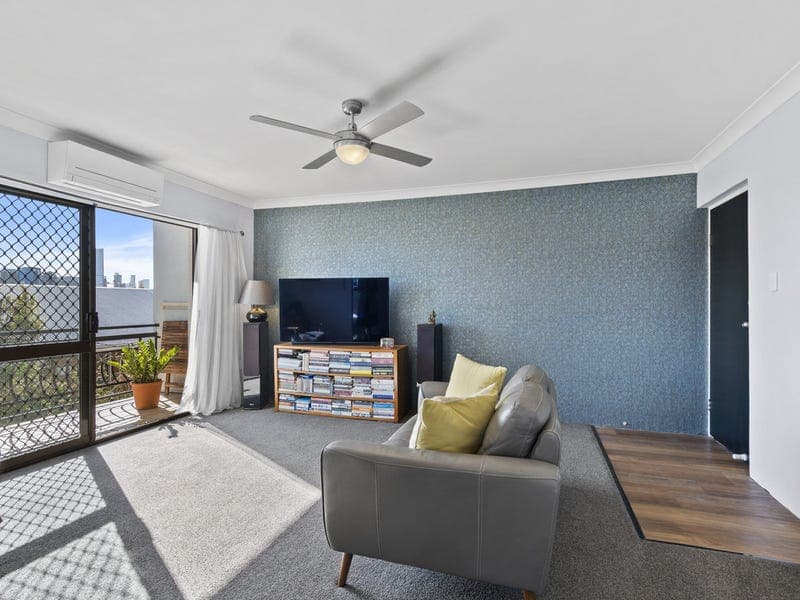 5/15 Archibald Street, West End — photo 1 of 5