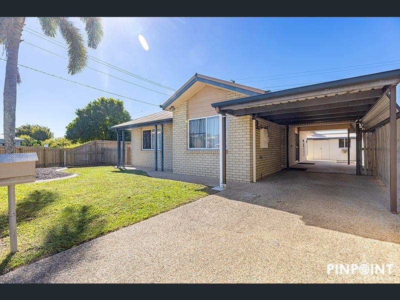 32 Streeter Avenue, West Mackay — photo 1 of 5