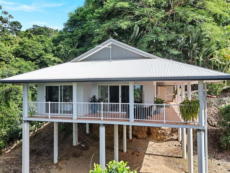 81-83 Fig Tree Drive, Caravonica — photo 1 of 5