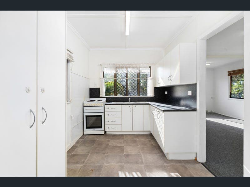 8 Victor Street, Allenstown — photo 1 of 5