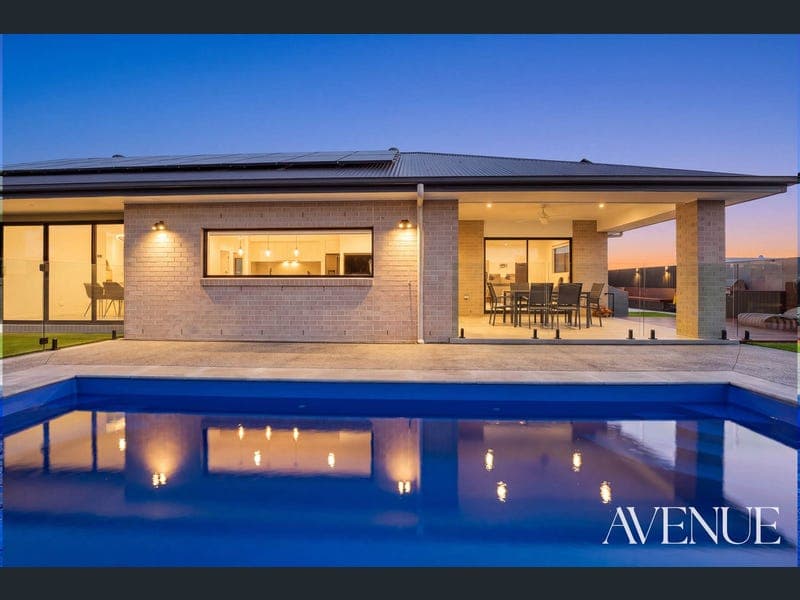 6 Coorong Street, Yarrabilba — photo 1 of 5