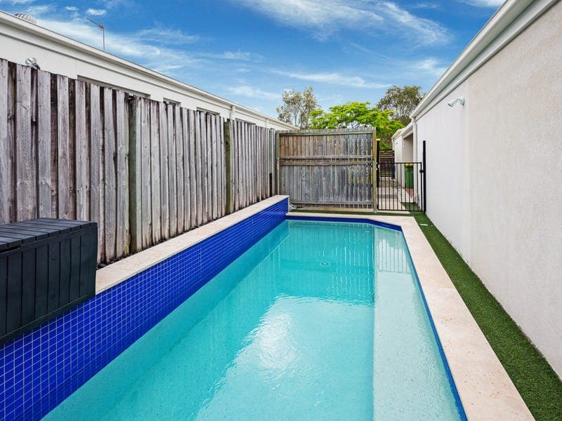 37 Cobb & Co Drive, Oxenford — photo 1 of 5