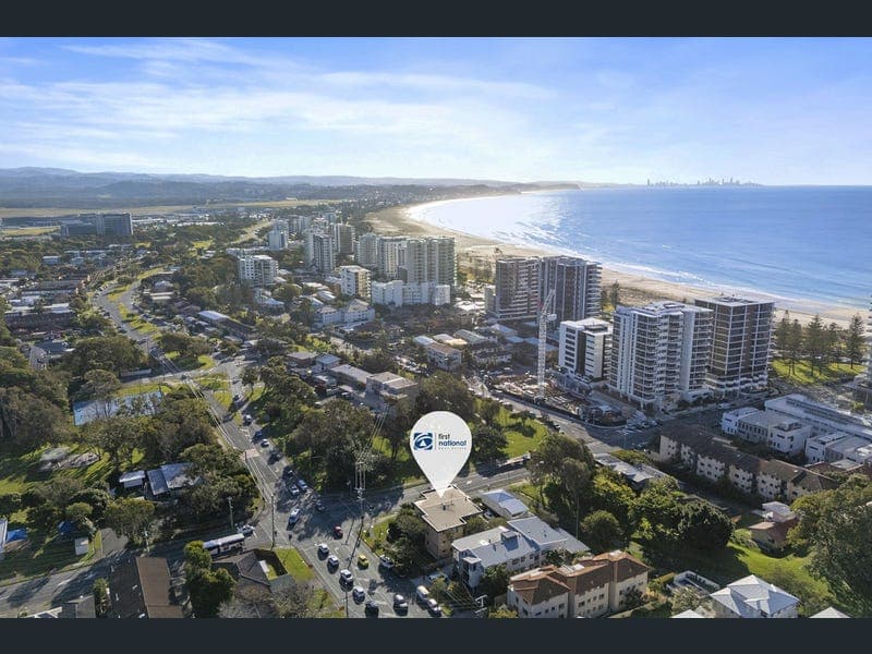2/1 Tweed Street, Coolangatta — photo 1 of 5