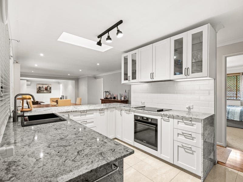 13 Osanna Street, Daisy Hill — photo 1 of 5