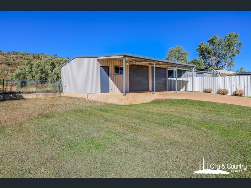 69 Darling Crescent, Mount Isa — photo 1 of 5
