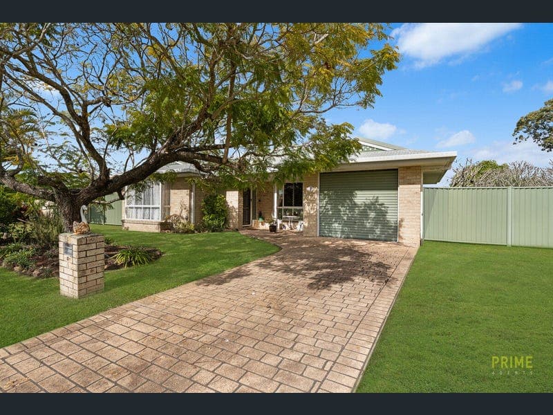 5 Magpie Court, Eli Waters — photo 1 of 5