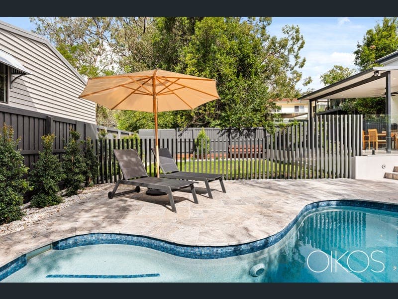 12 Bernarra Street, The Gap — photo 1 of 5
