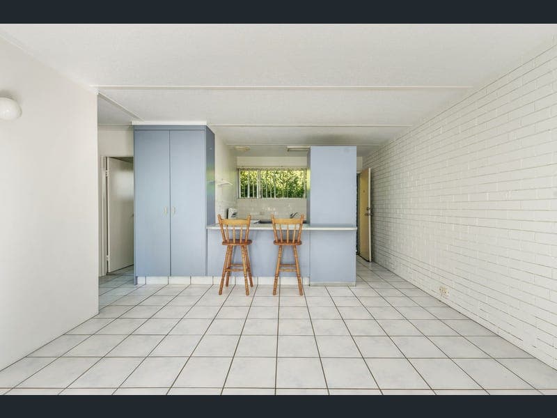 3/96 Primrose Street, Sherwood — photo 1 of 5