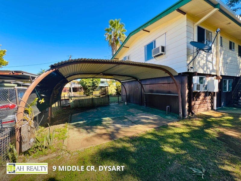 9 Middle Crescent, Dysart — photo 1 of 5